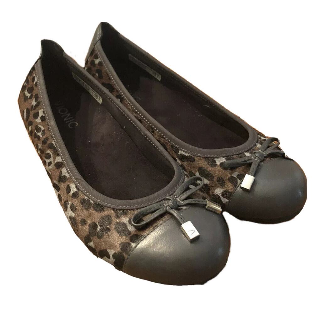 8 Vionic Spark Minna Grey Leopard Women's Slip On Shoe Flats